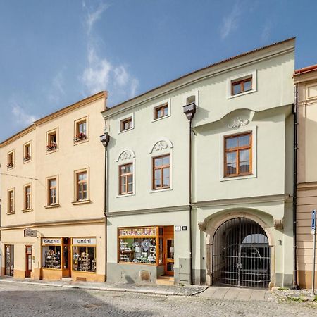 Wine & Bike City Tower Apartments Znojmo Exterior photo