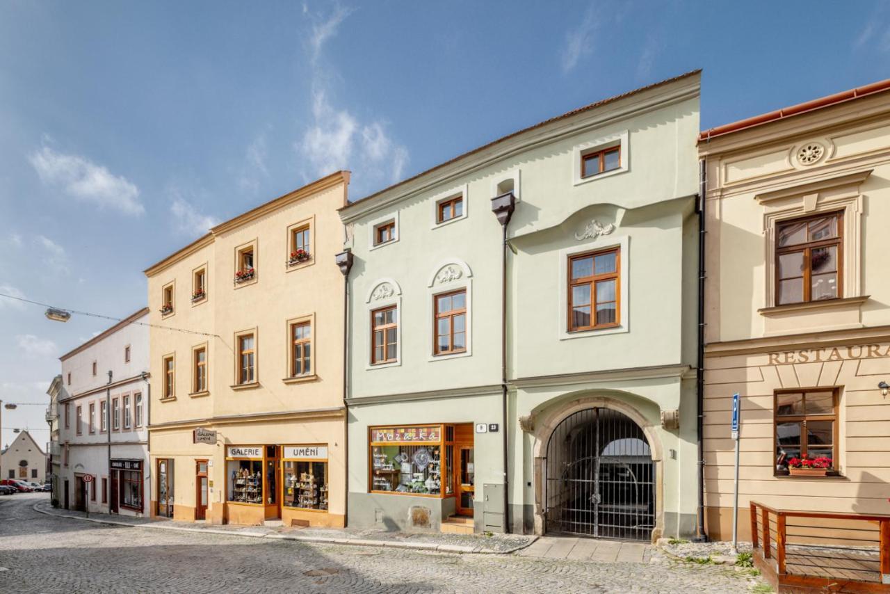 Wine & Bike City Tower Apartments Znojmo Exterior photo